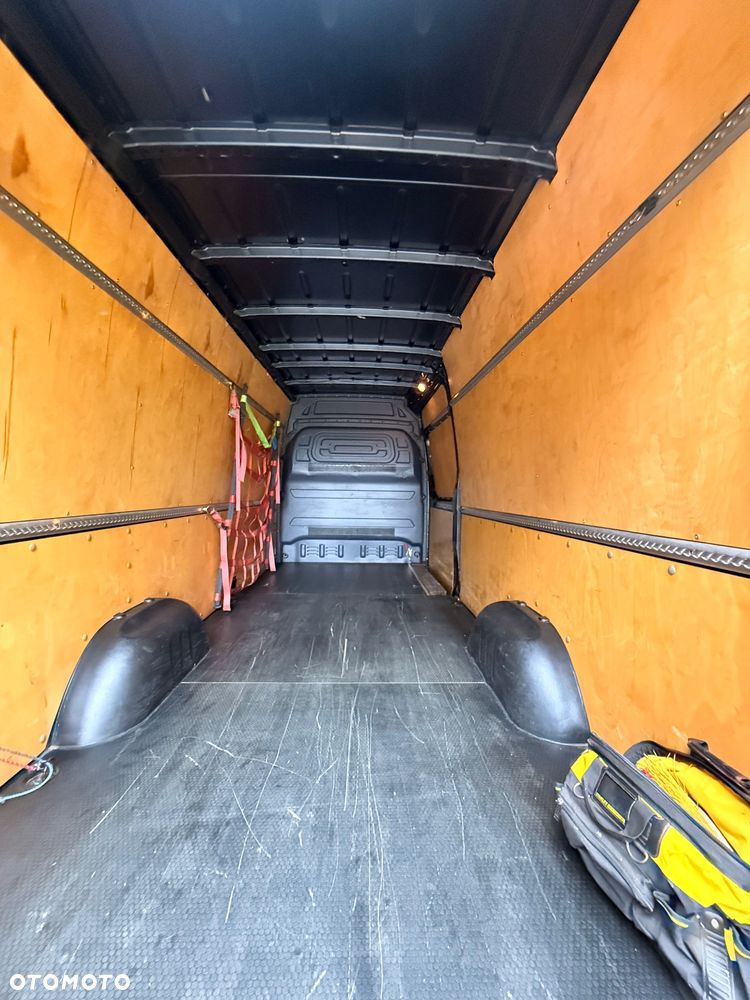 Mercedes-Benz SPRINTER - 23