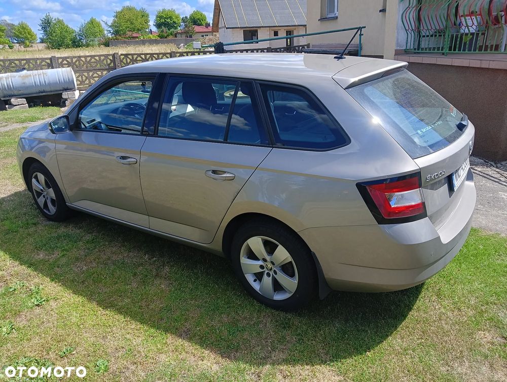 Skoda Fabia 1.2 TSI Ambition - 4