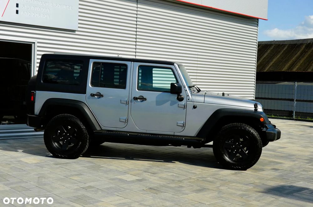 Jeep Wrangler Unlimited 3.6 Automatik Backcountry - 4