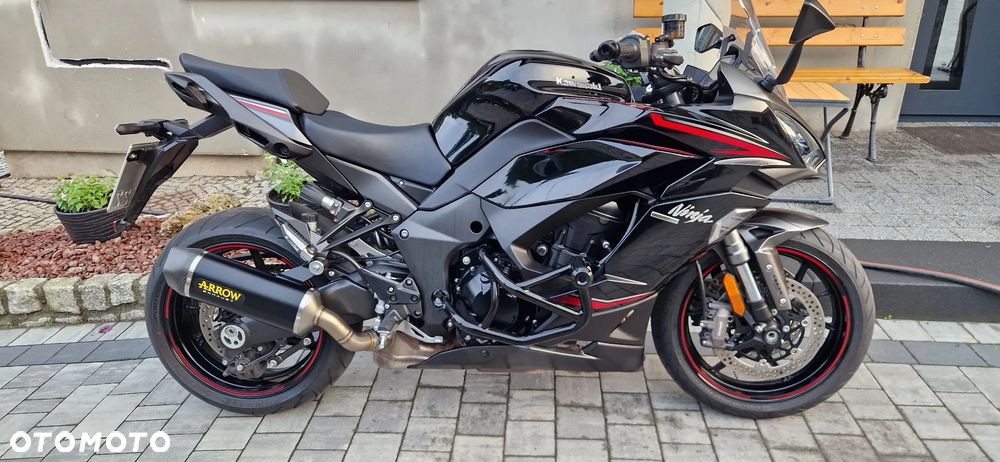 Kawasaki Ninja 1000 SX - 3