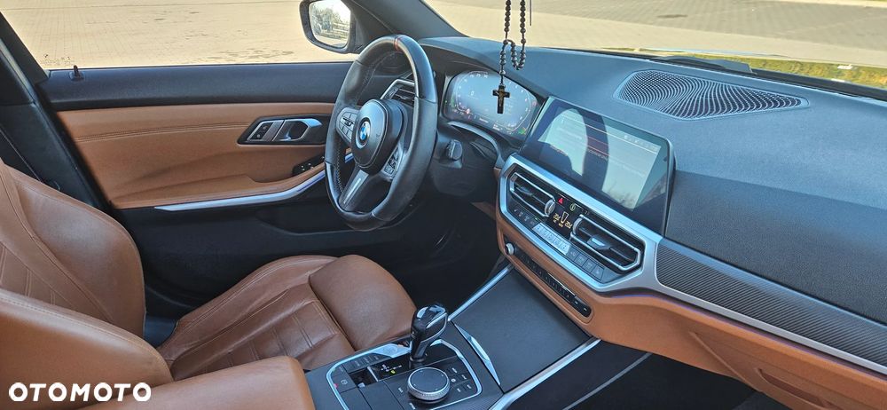 BMW Seria 3 M340i xDrive sport - 14