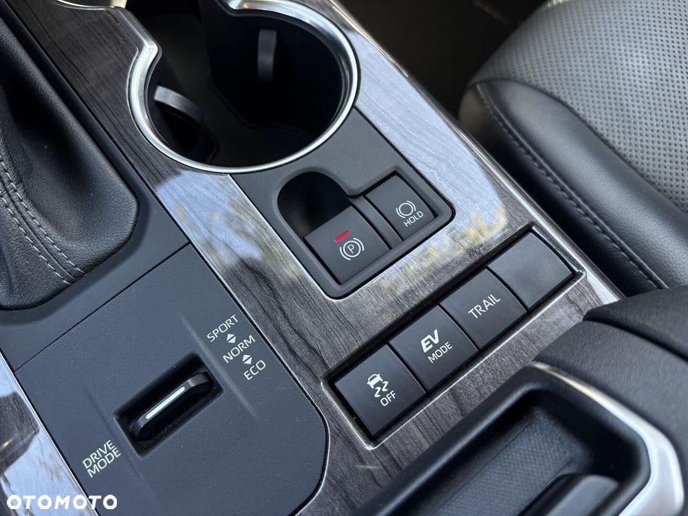 Toyota Highlander - 34