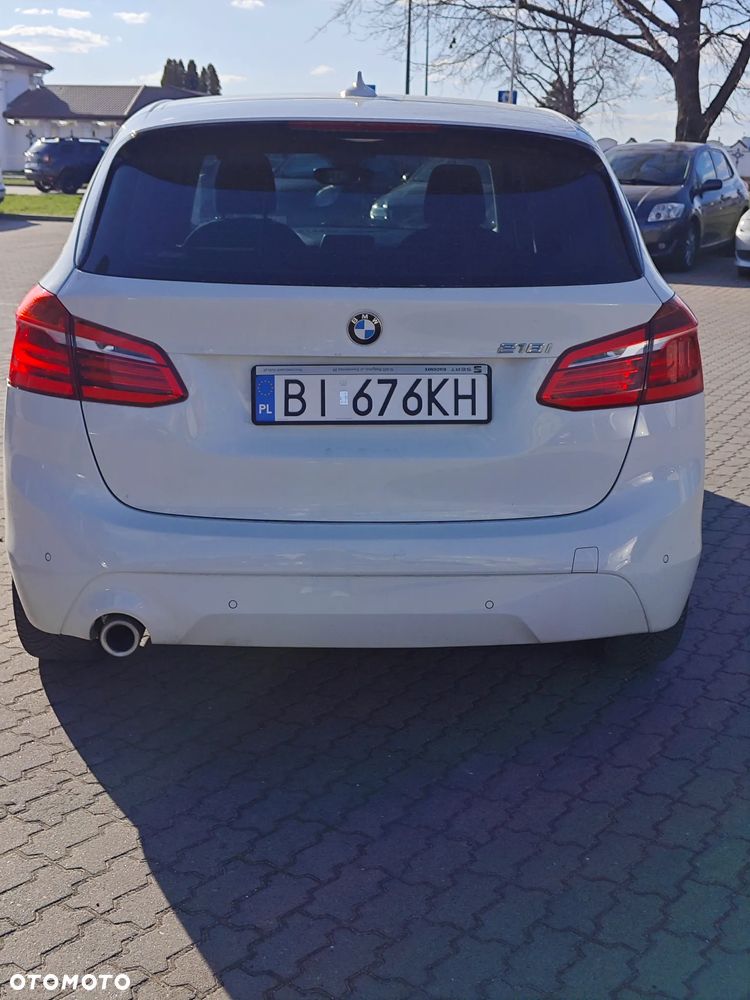 BMW Seria 2 218i - 11
