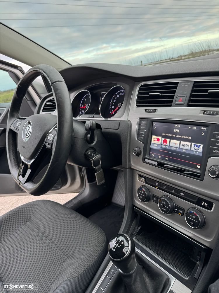 VW Golf 1.6 TDi GPS Edition - 23