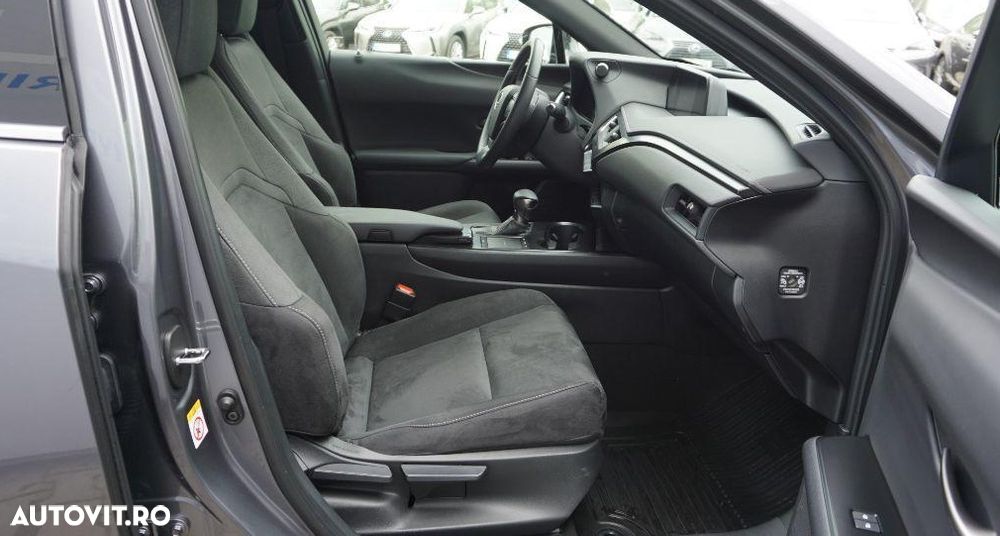 Lexus UX 250h FWD Business - 5