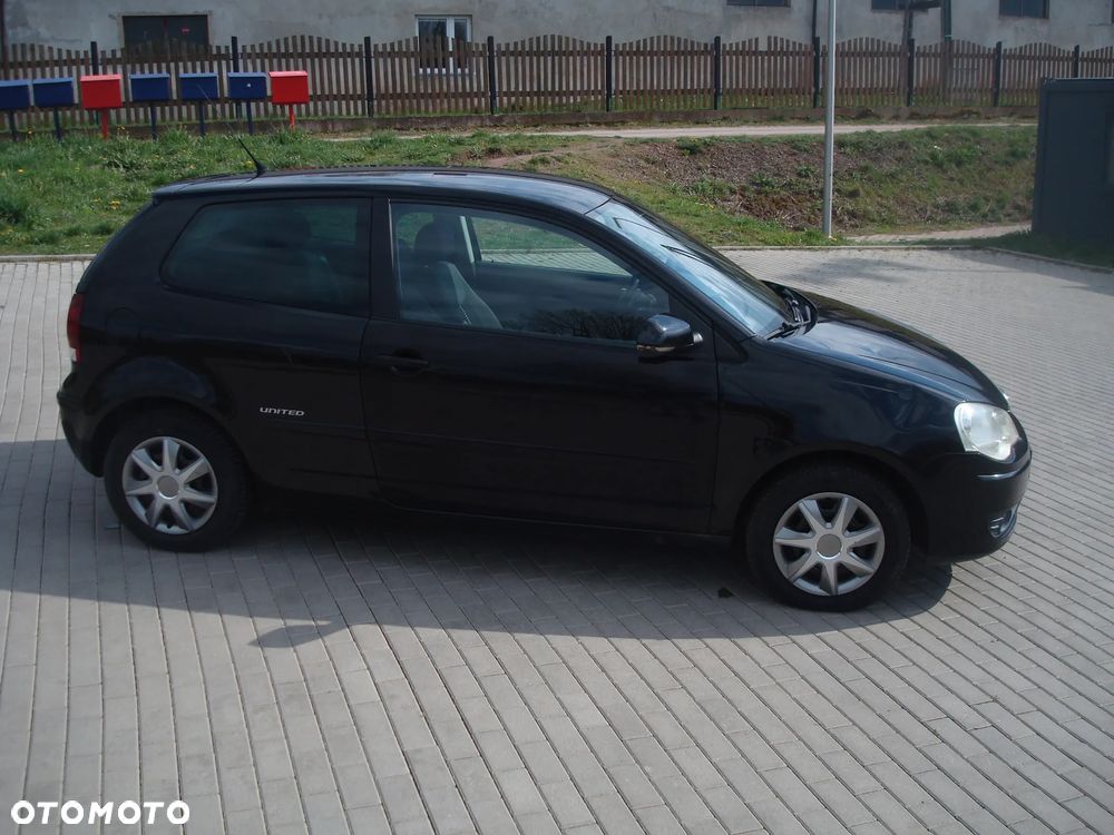 Volkswagen Polo 1.2 Team - 18