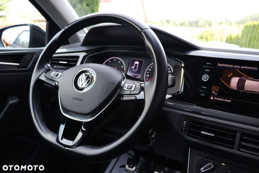 Volkswagen Polo - 12