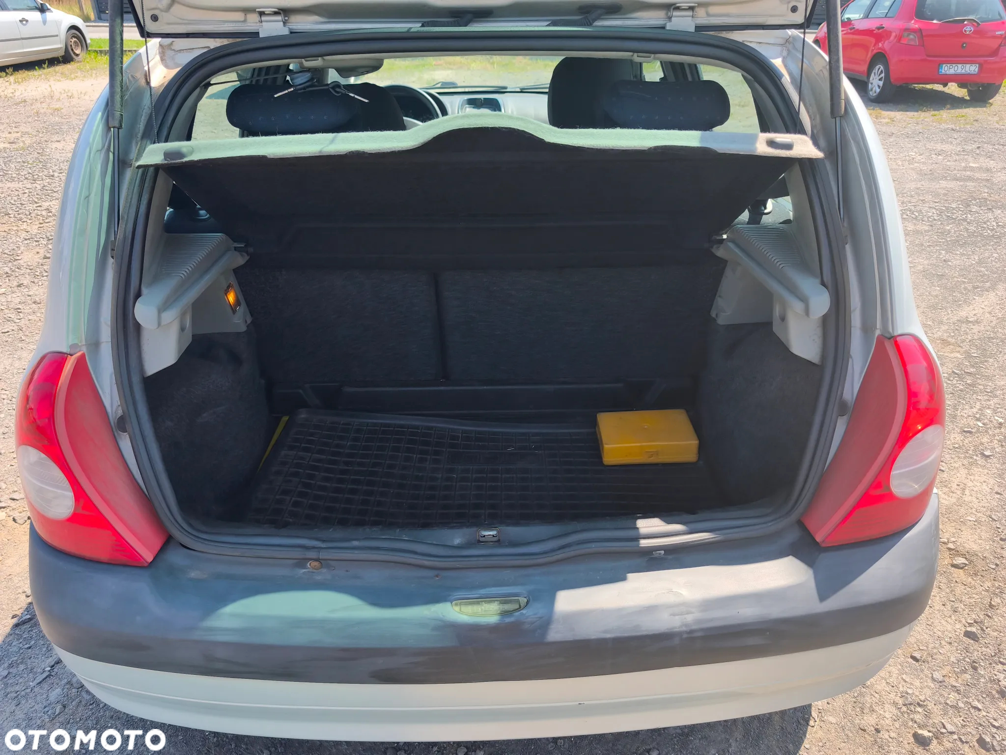 Renault Clio 1.2 Authentique - 10