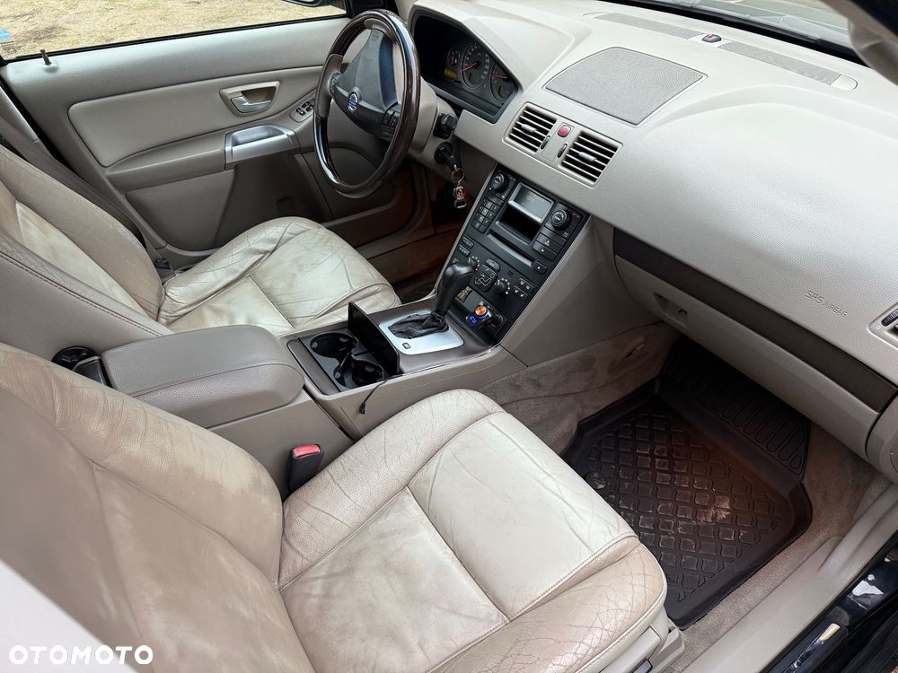 Volvo XC 90 - 11