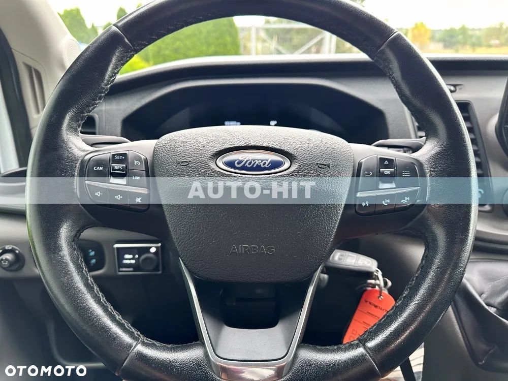 Ford Transit - 27