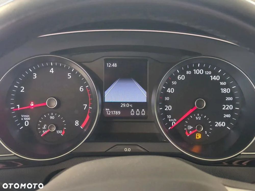 Volkswagen Passat 1.5 TSI EVO Business - 12