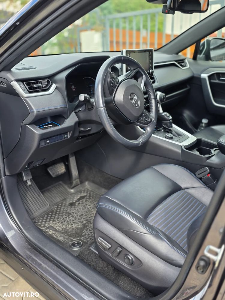 Toyota RAV4 2.5 VVT-iE 4x4 Exclusive - 11