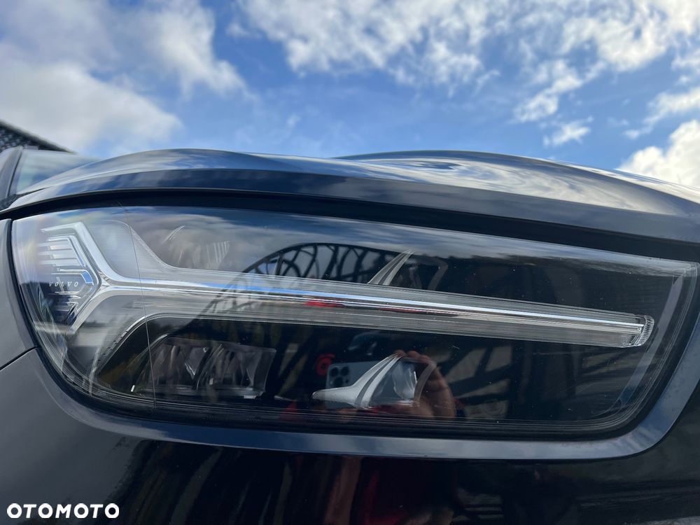 Volvo XC 40 T3 Geartronic Momentum Core - 18