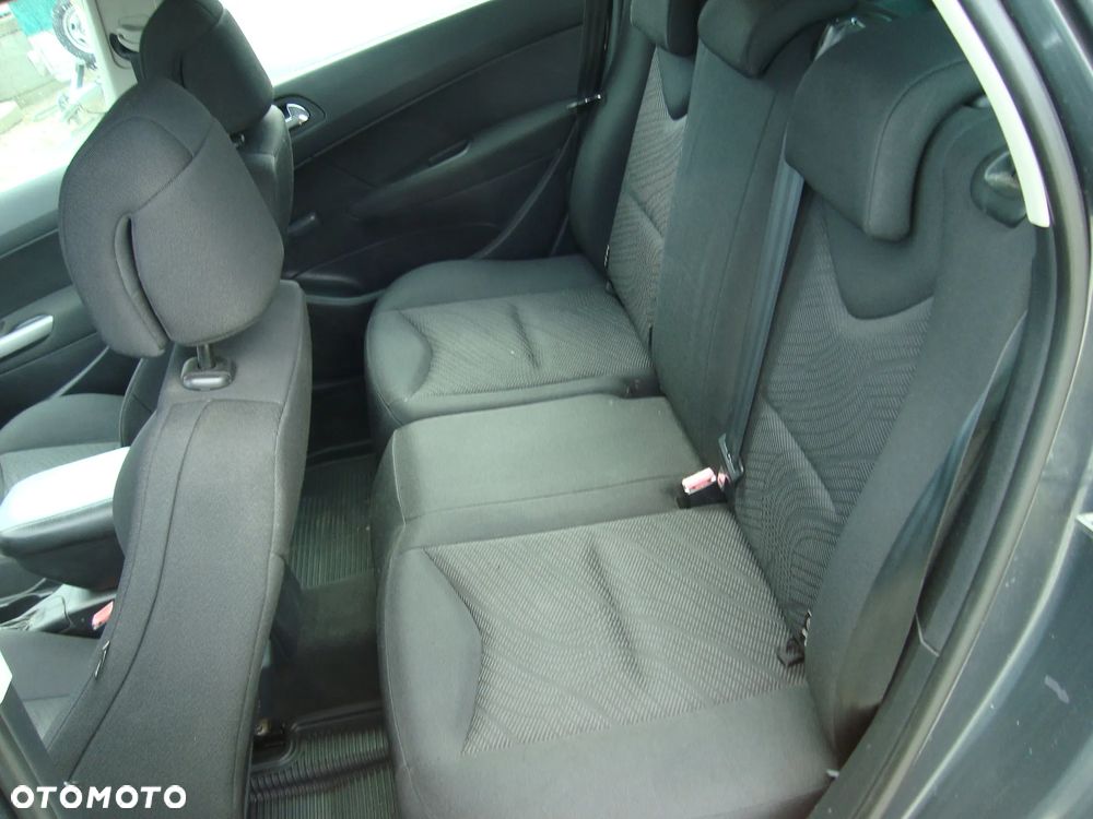 Peugeot 308 - 11