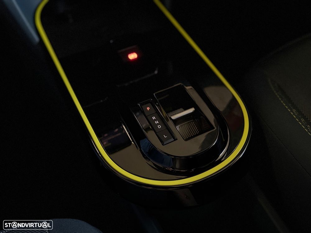 Fiat Grande Panda 1.2 Hybrid La Prima eDCT - 24