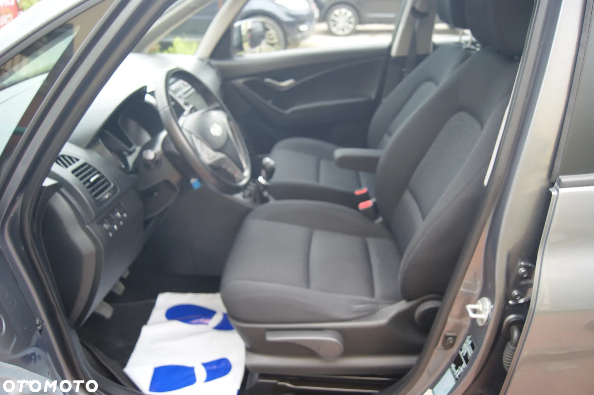 Hyundai ix20 1.4 CRDi Premium - 18