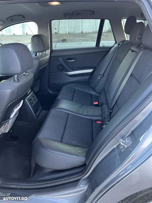 BMW Seria 3 320d - 6