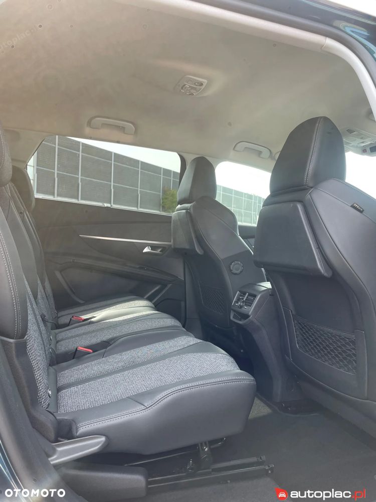 Peugeot 5008 - 21