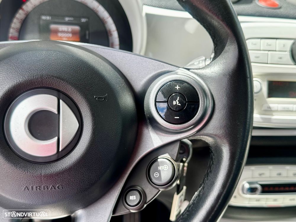 Smart ForTwo Coupé 1.0 Passion 71 - 16