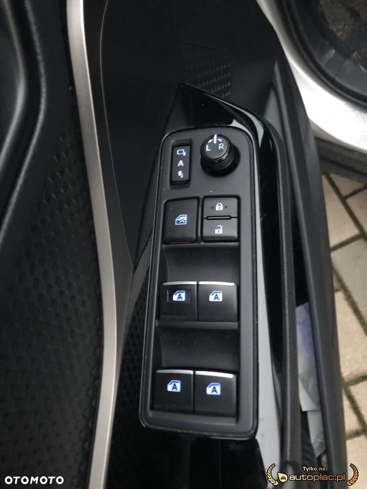 Toyota C-HR Style Selection - 4