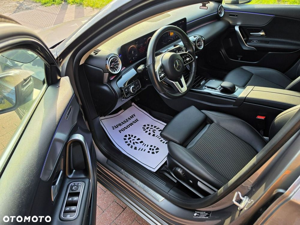Mercedes-Benz Klasa A 180 7G-DCT Style - 13