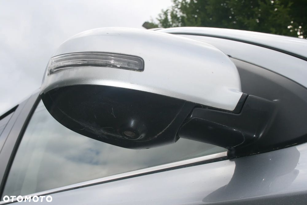 Mitsubishi Outlander - 18