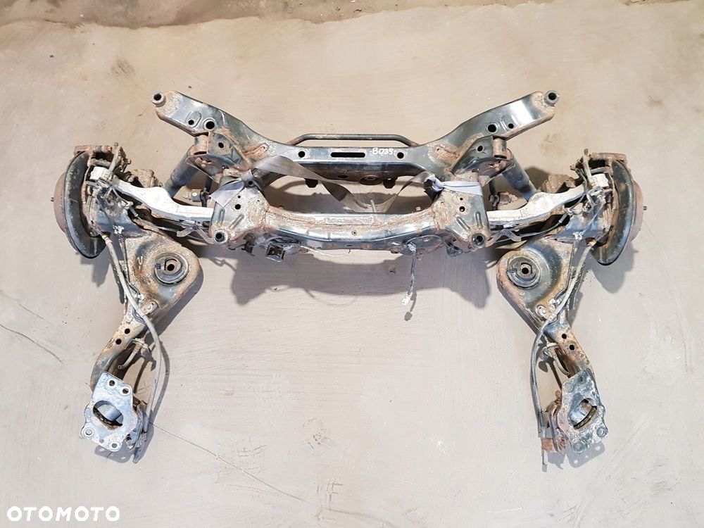BELKA ZAWIESZENIA TYŁ NISSAN QASHQAI J10 2 2.0 DCI 4X4 EUR 09R