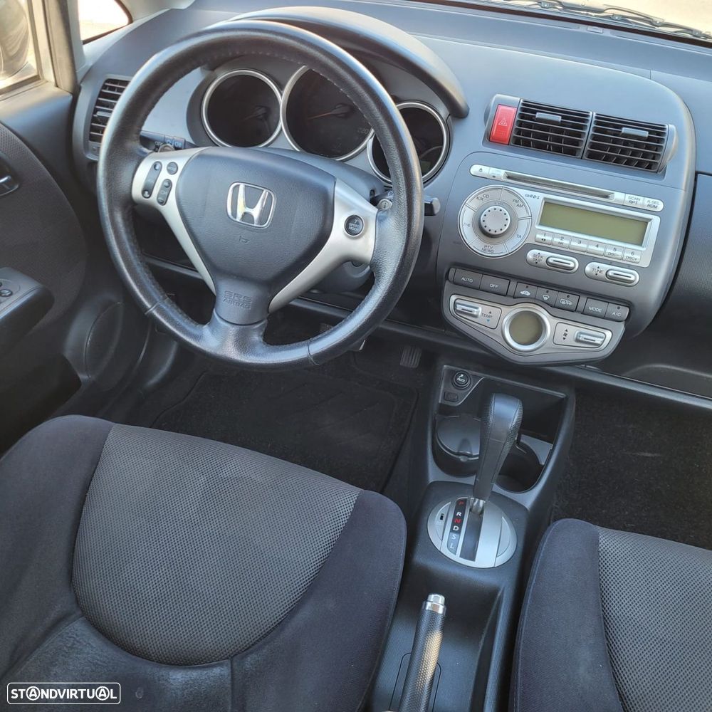 Honda Jazz 1.4 ES CVT - 10