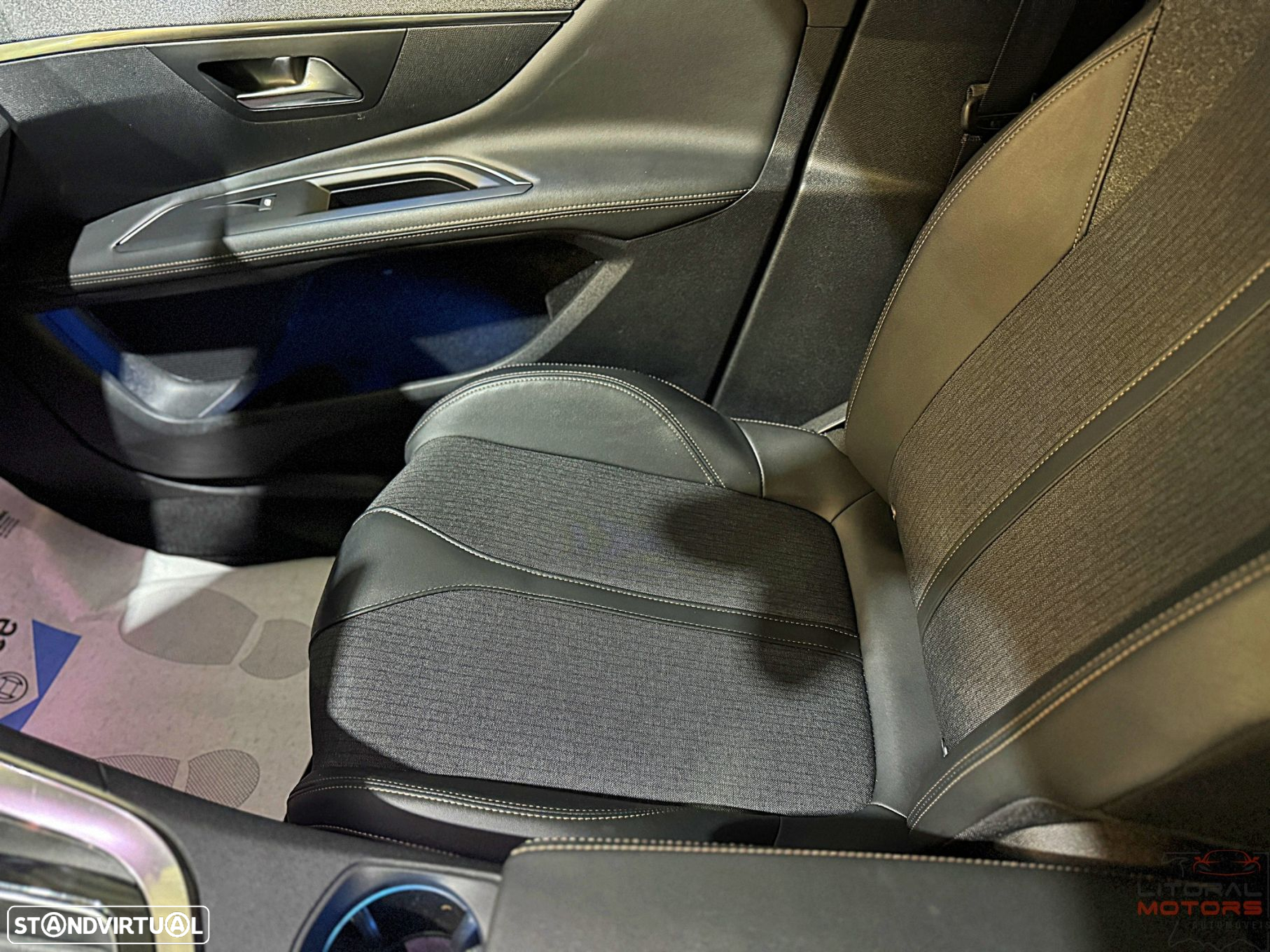 Peugeot 3008 1.2 PureTech GT Line EAT6 - 21