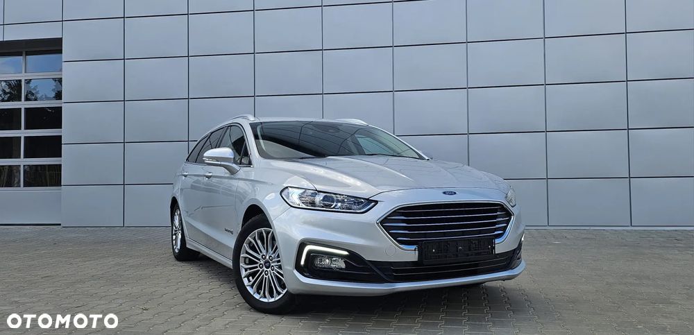 Ford Mondeo 2.0 Hybrid Titanium - 16