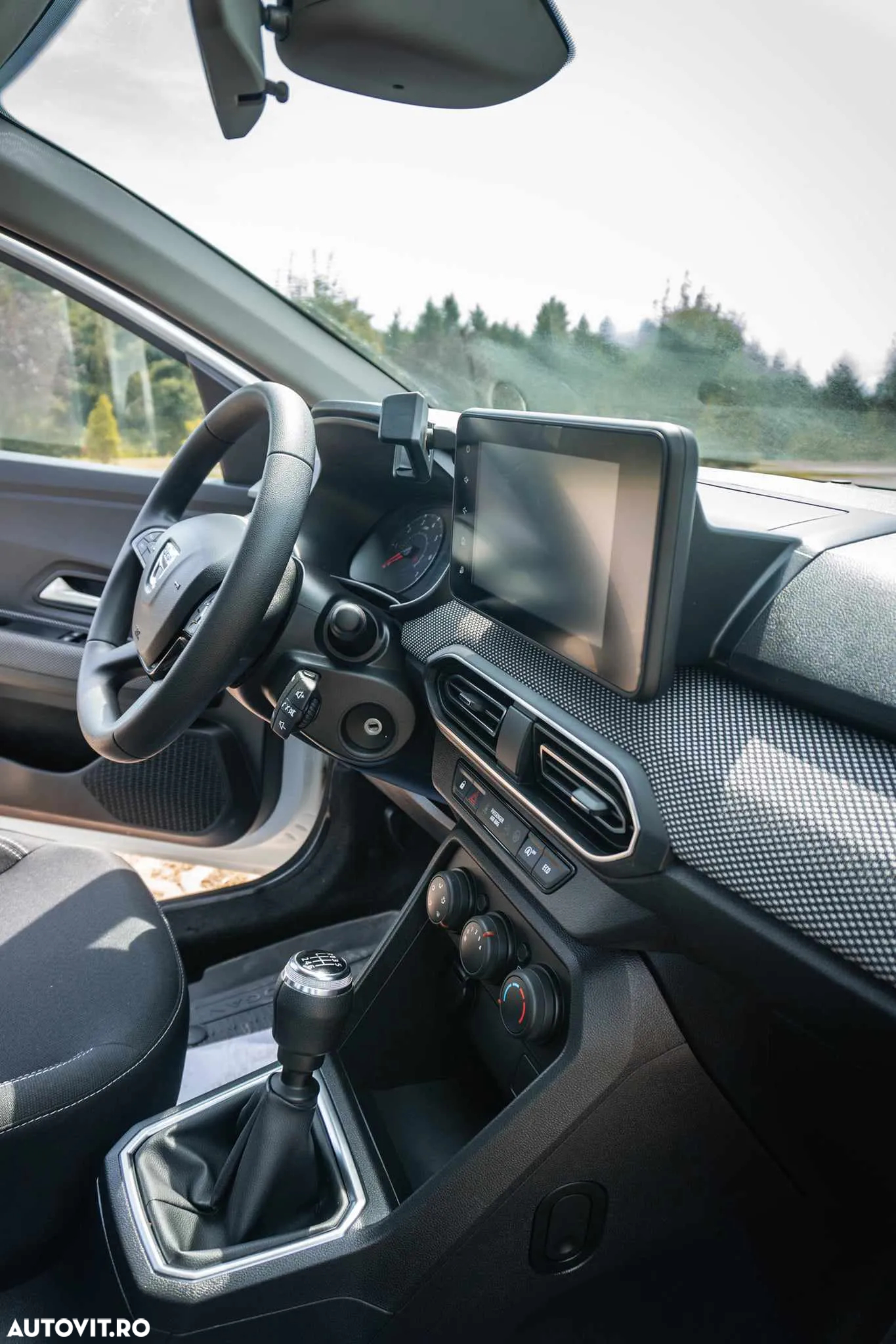 Dacia Logan ECO-G 100 MT6 Comfort - 17
