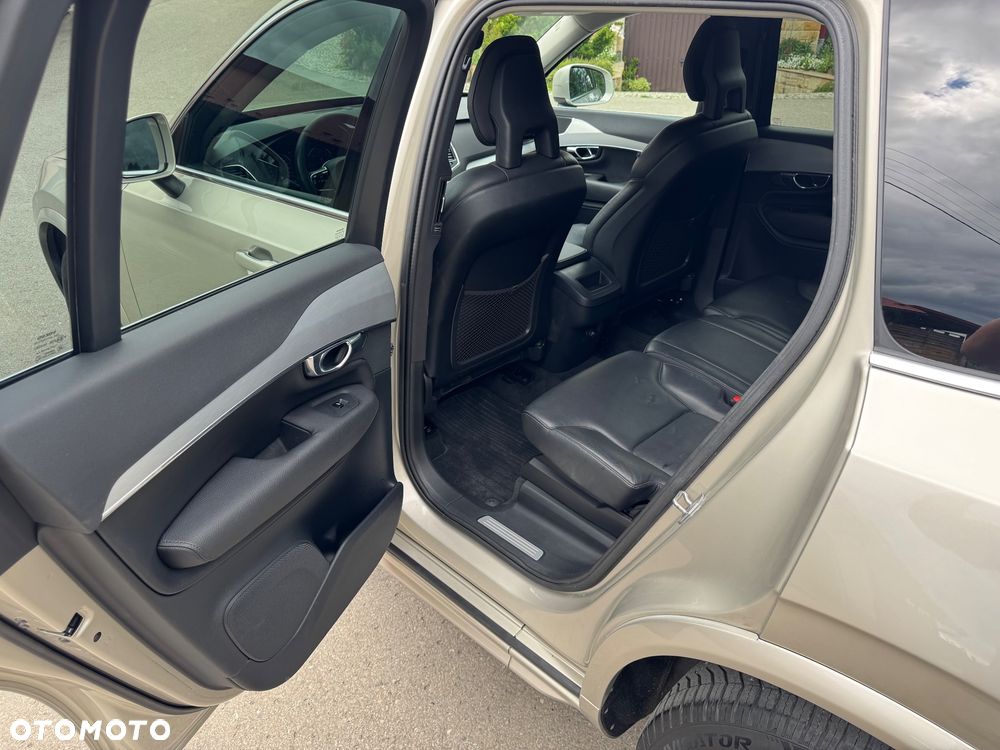 Volvo XC 90 D5 AWD Kinetic - 20