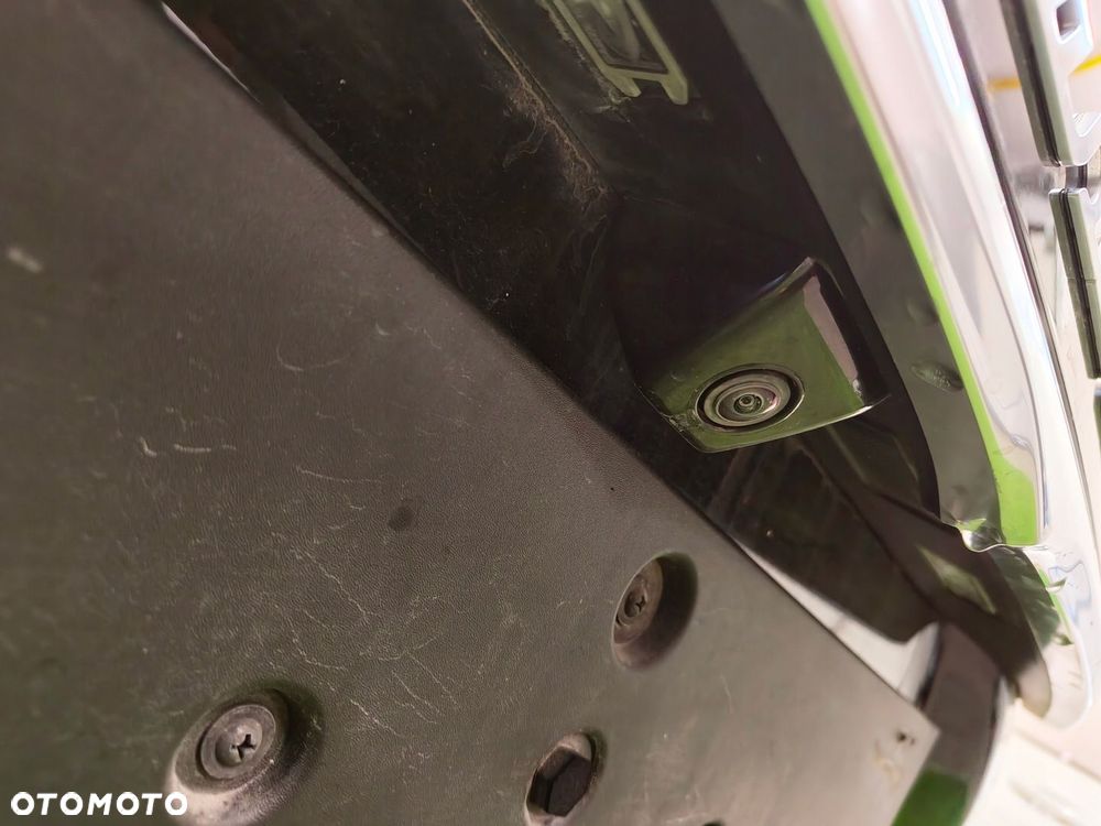 MASERATI GRECALE KLAPA BAGAŻNIKA ELEKTRYKA KAMERA CIEMNA SZYBA - 3