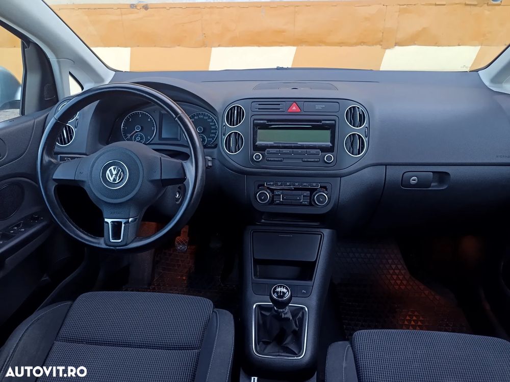 Volkswagen Golf Plus 2.0 TDI Comfortline - 6