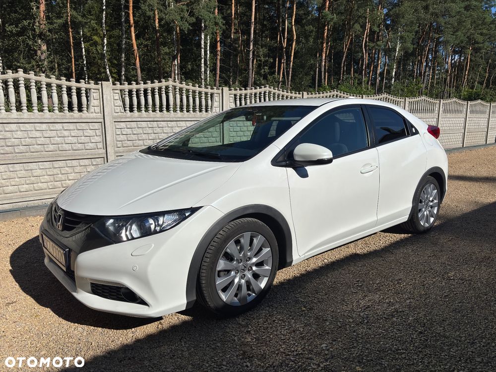 Honda Civic 1.8 i-VTEC Executive - 1