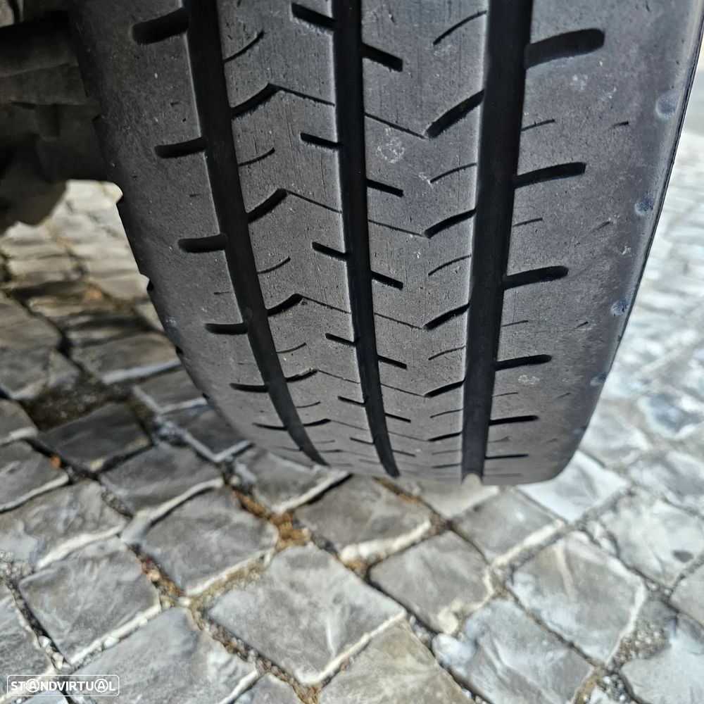 Ford Transit - 26