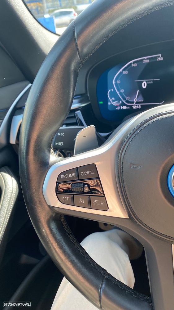 BMW 530 e Pack Desportivo M - 33