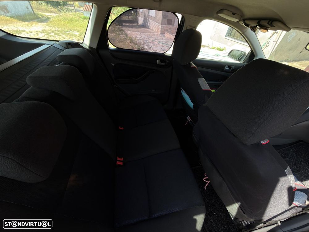 Ford Focus 1.6 TDCi S - 5