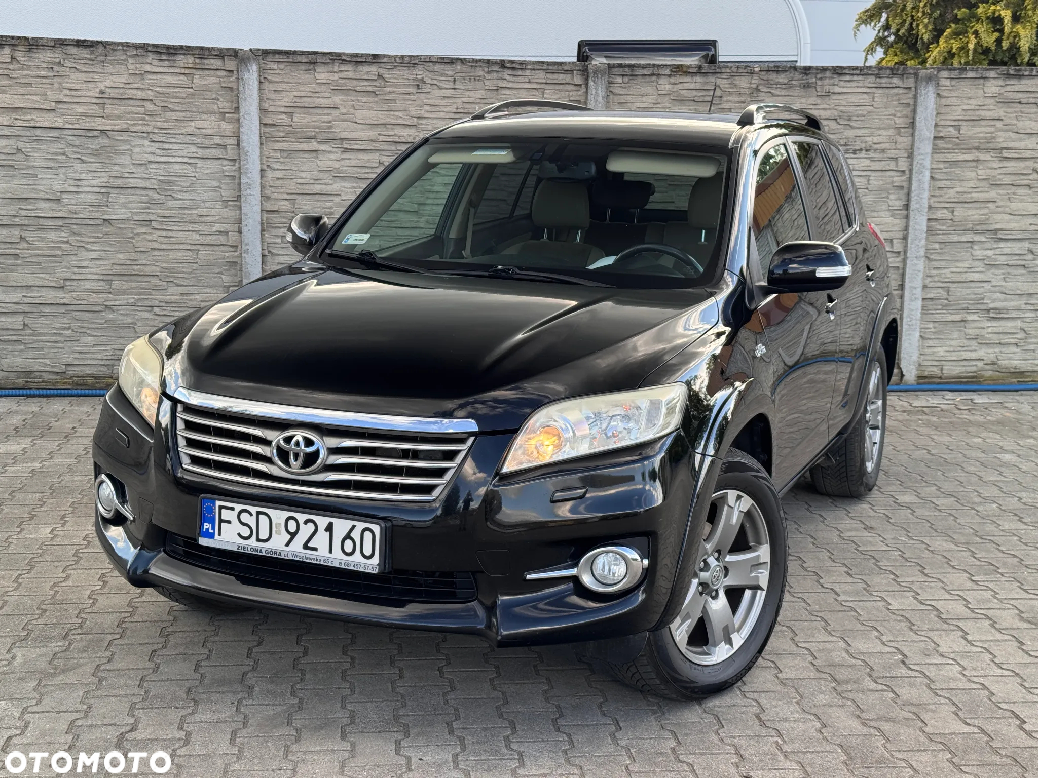 Toyota RAV4 2.2 D-CAT Premium - 2