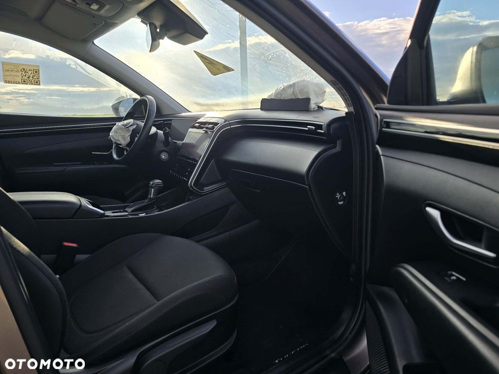 Hyundai Tucson 1.6 CRDi 48V-Hybrid 2WD DCT Select - 8