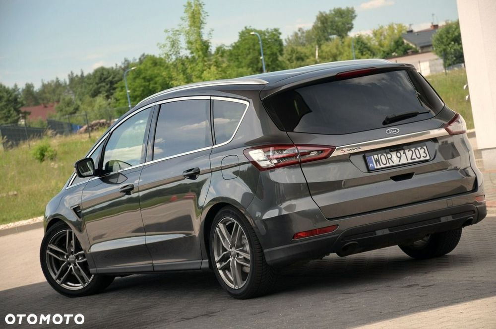 Ford S-Max - 9