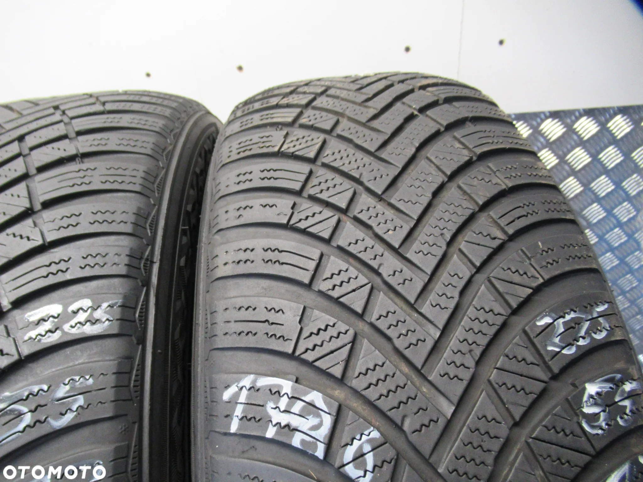 4x Hankook Winter Icept RS3 225/55/17 101V nr.1786 - 2