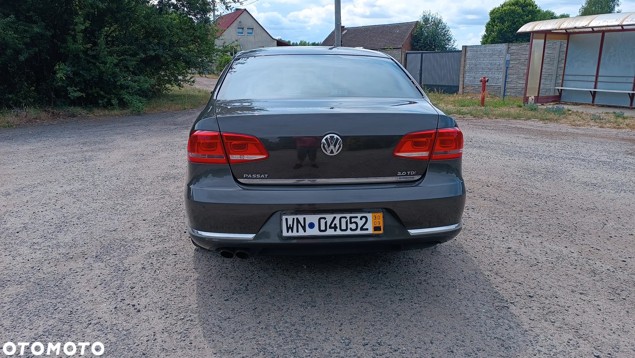 Volkswagen Passat 2.0 TDI Comfortline - 8