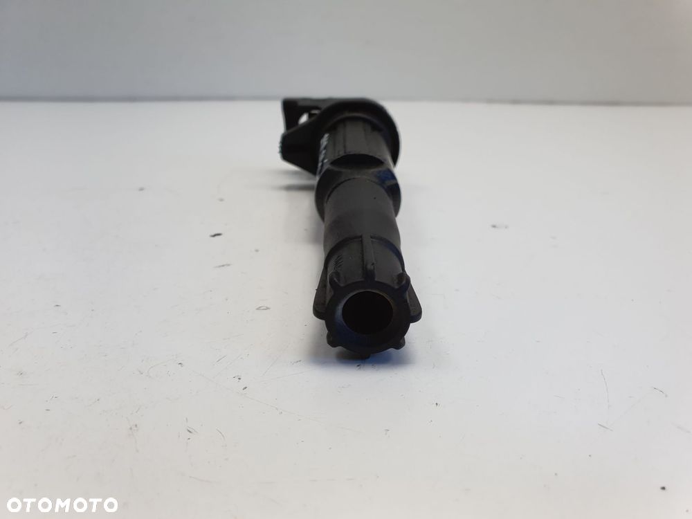 CEWKA ZAPŁONOWA BMW E39 520i 2.2 i _ 7551260 - 4