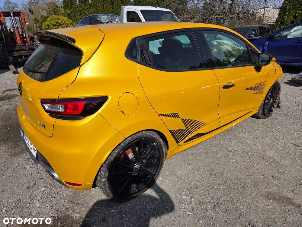 Renault Clio 1.6 R.S.Trophy 220 EDC - 10