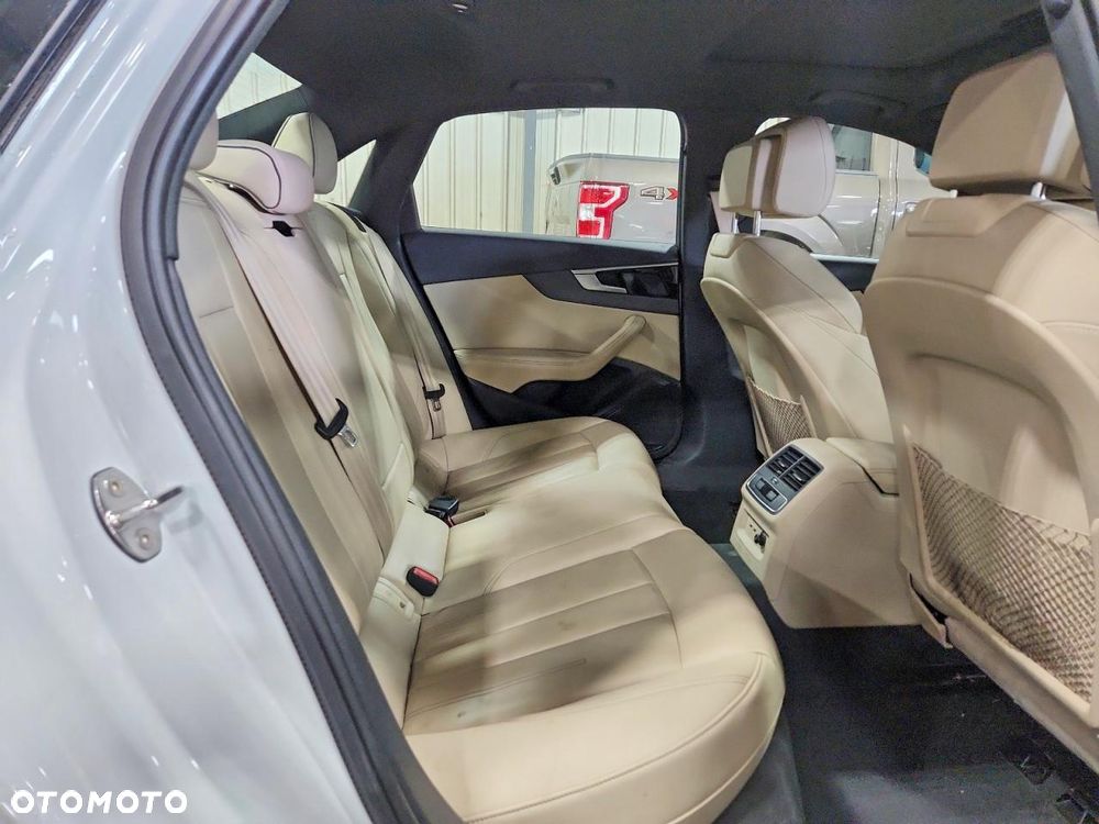 Audi A4 Limousine 45 TFSI mHEV Quattro Advanced S tronic - 8