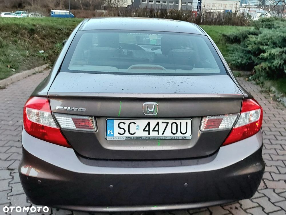Honda Civic - 9