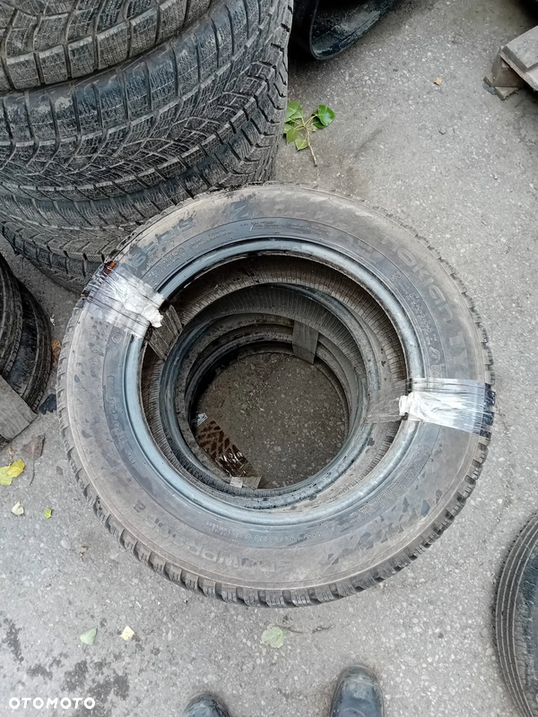 Opona Nokian Snowproof 2 185/65R15 używana zima