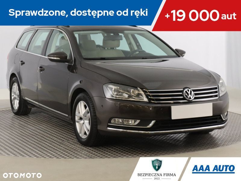 Volkswagen Passat Variant - 2