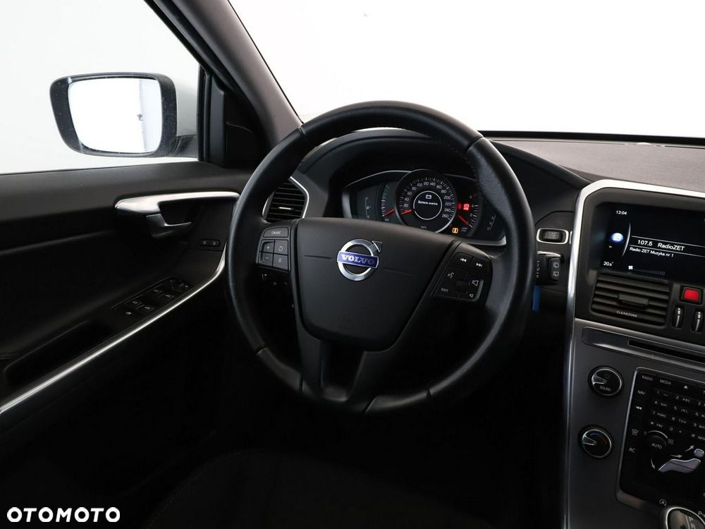 Volvo XC 60 D3 Drive-E Kinetic - 17